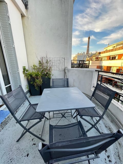 View (from property/room), Balcony/Terrace