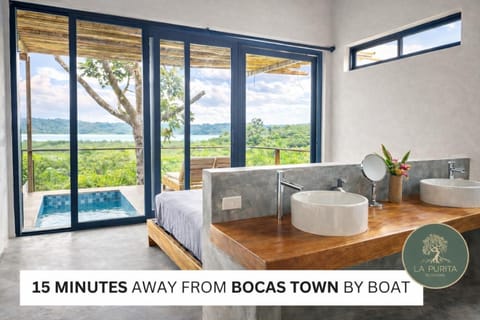 Bed, Natural landscape, Bathroom, Photo of the whole room, Bedroom, Pool view, Sea view, Swimming pool