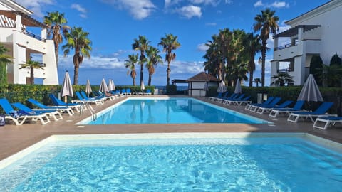 Sea view, Swimming pool