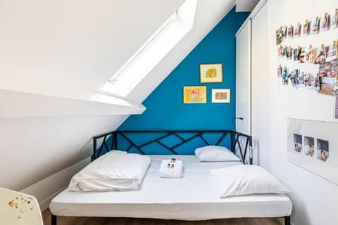 Le Contemporain - Terrace & Near Montmartre Apartment in Paris