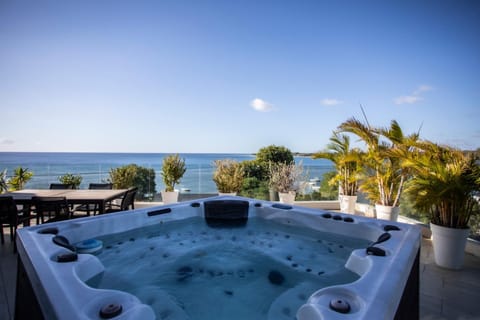 Hot Tub, Sea view