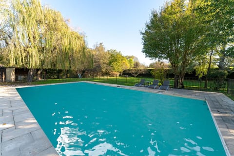 Le Patio House in Le Thor