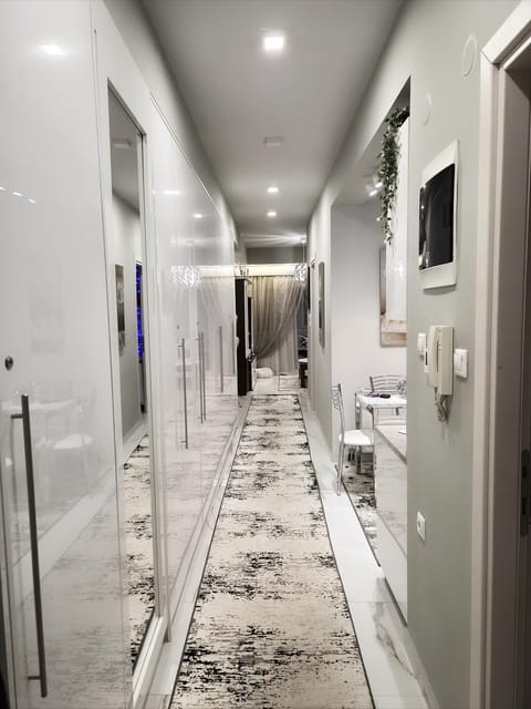 EV Apartment with free parking place Apartment in Volos