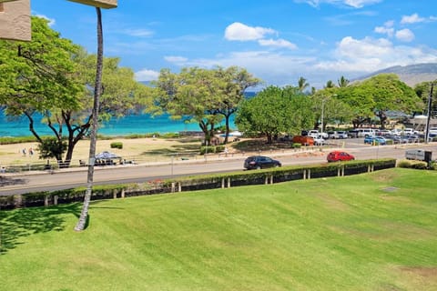 Gorgeous Luxury Ocean View 1 Bedroom Kamaole Sands 10-304 Apartment in Kamaole
