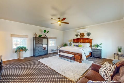 1 BR Couples Retreat at Historic Family Winery House in Morgan Hill