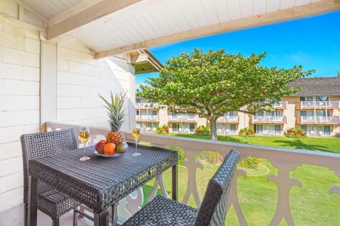 Islander on the Beach 319 Apartment in Waipouli Beach
