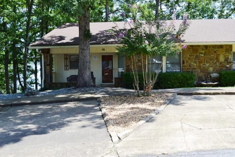 Property building, Neighbourhood, Street view