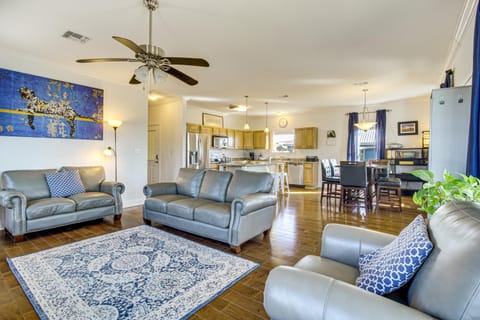 Peaceful Setting with Coastal Views Gulfport Haven House in Gulfport