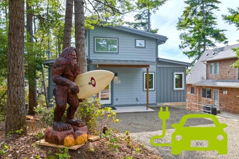 Sasquatch House MCA#50631 House in Manzanita