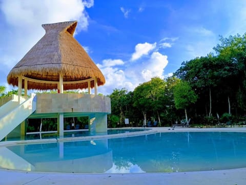 Swimming pool