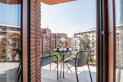 Patio, Balcony/Terrace, Garden view, Inner courtyard view