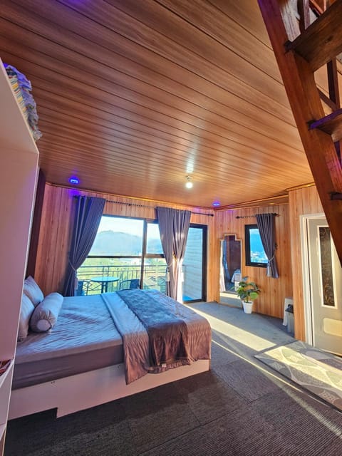 Bed, Natural landscape, View (from property/room), Photo of the whole room, Bedroom