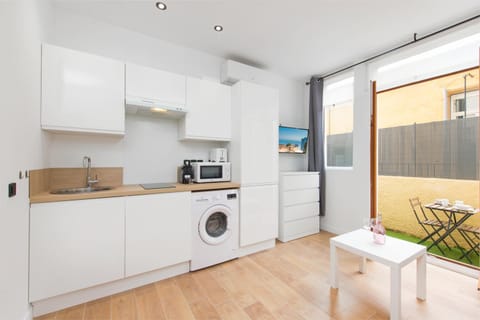 Margot Apartment in Avenue du Carnier