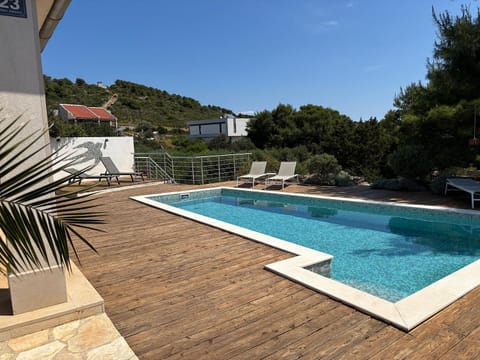 Natural landscape, Swimming pool, sunbed