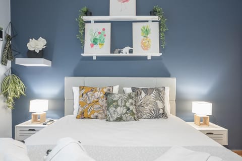Bed, Bedroom