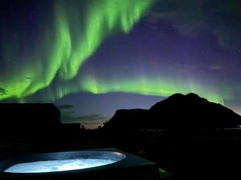 Night, Natural landscape, Hot Tub, Mountain view