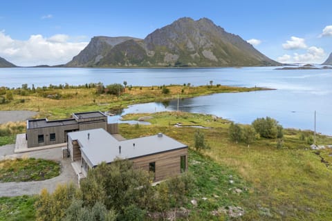 Beach, Mountain view, Sea view