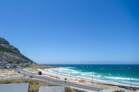 Neighbourhood, Natural landscape, Beach, Mountain view, Sea view