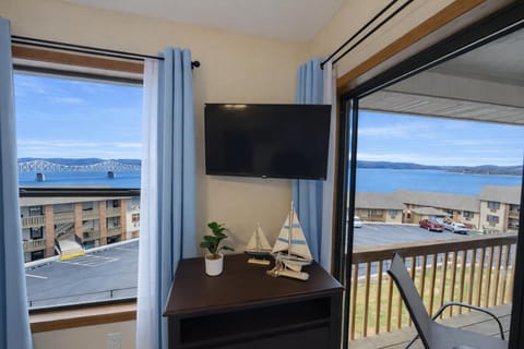 Pleasure Point at Kimberling Crossing Apartment in Kimberling City