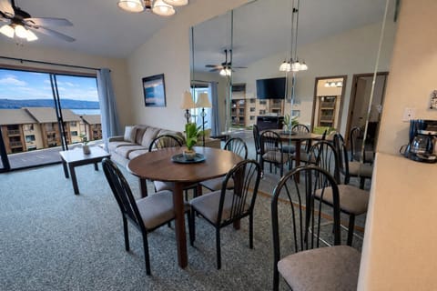 Pleasure Point at Kimberling Crossing Apartment in Kimberling City