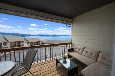 Pleasure Point at Kimberling Crossing Apartment in Kimberling City