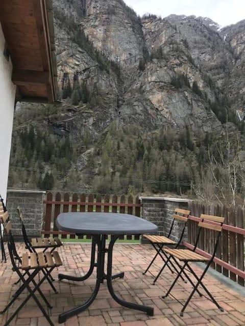 Studio Nina with Garage Direct train to Zermatt Apartment in Canton of Valais