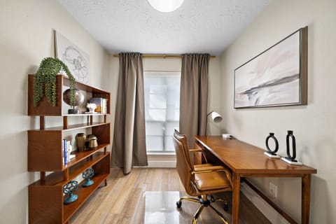 Nr The Woodlands Houston Retreat Yard BBQ Games House in The Woodlands