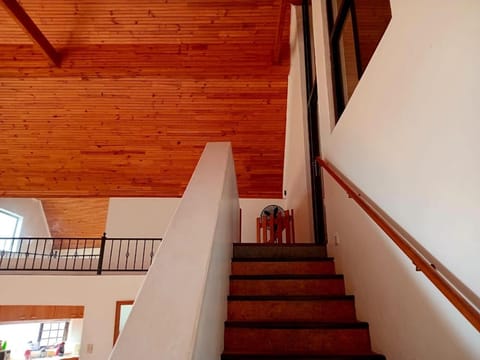 Die Bruin Huisie - Home Away From Home Vacation rental in Hermanus