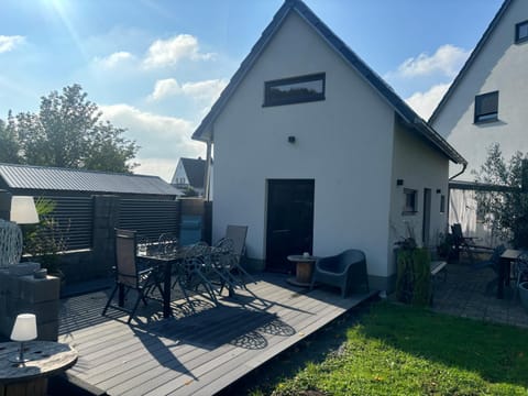 Ferienhaus im Loft Style, Nähe Ramstein Airbase,Netflix,Parkplatz kostenlos Apartment in Rhineland-Palatinate