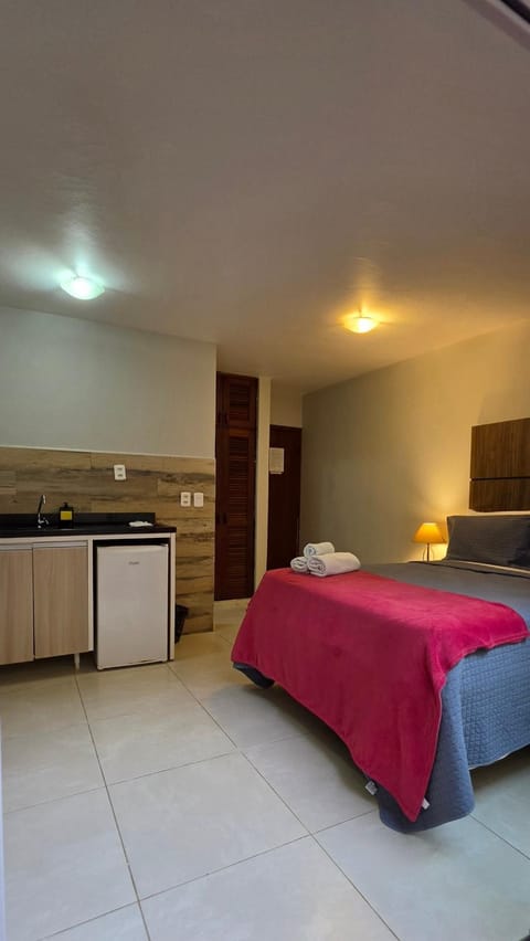 Bed, Kitchen or kitchenette, Photo of the whole room, Bedroom, minibar, towels, wardrobe