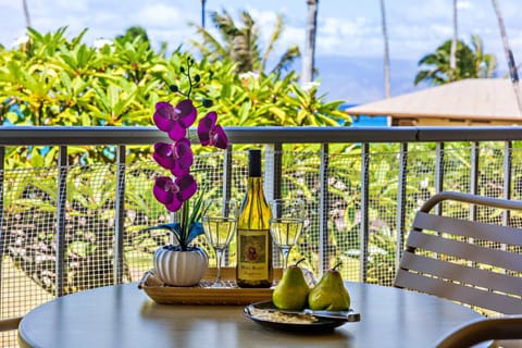 Napili Shores B211 Apartment in Kapalua