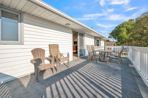 The Foxhole on East Lake Okoboji House in Spirit Lake