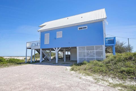 Dune Refuge House in Alabama