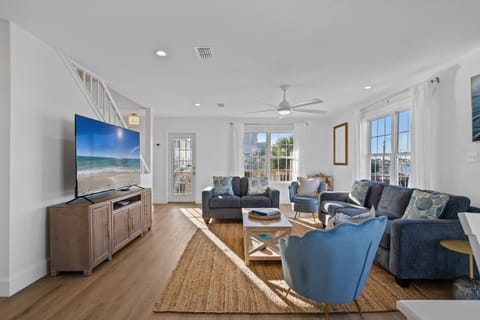 The Blue Fin House in Ono Island