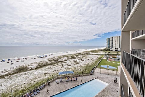 Phoenix X 509 House in Ono Island