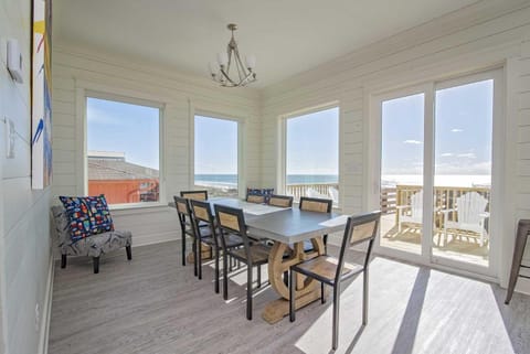 Cookin' Up Fun 2 House in West Beach