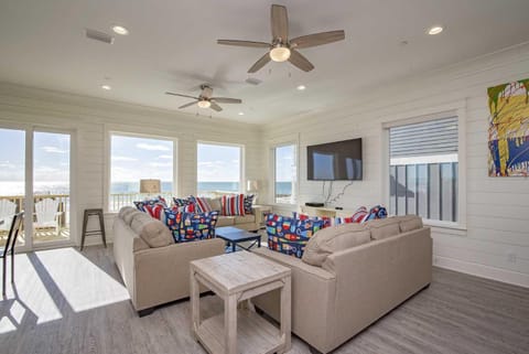 Cookin' Up Fun 2 House in West Beach