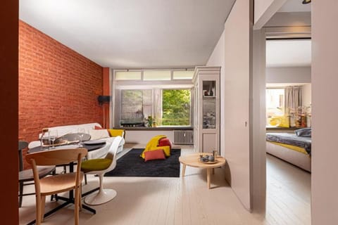 TV and multimedia, Living room, Dining area