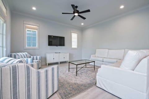 3 Little Birds House in Alabama