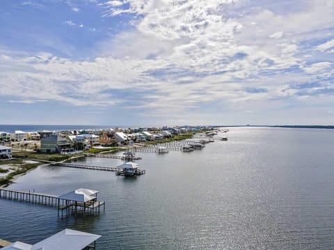 Over The Moon 5 Bedroom Lockout House in West Beach