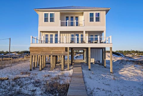 Quiet Refuge House in Alabama