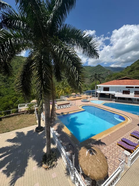 Day, Mountain view, Pool view