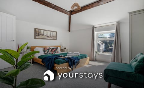 Property logo or sign, Seating area