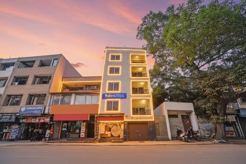 Property building, Facade/entrance