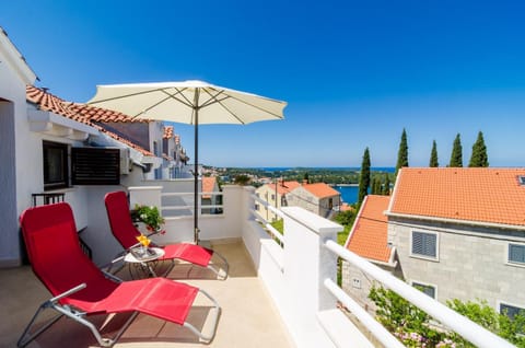 Balcony/Terrace, City view, Sea view