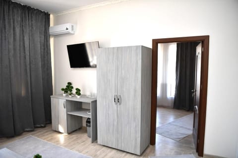 Casă la cantonament Bed and Breakfast in Craiova