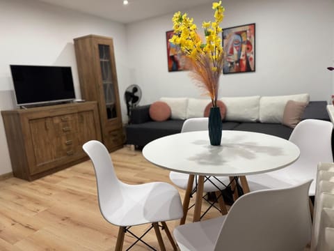 SAS Militaria dla 2 par 2 pokoje 4 osoby Apartment in West Pomeranian Voivodeship, Poland