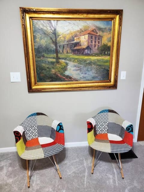 Walkable Cozy Downtown Studio, FREE Bikes to use Apartment in Columbus