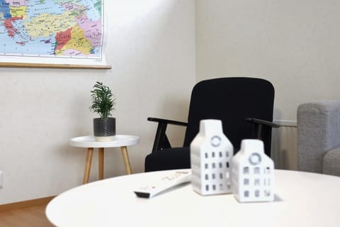 Seating area, furniture