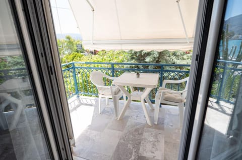 Vassia's B rooms Apartment hotel in Poros